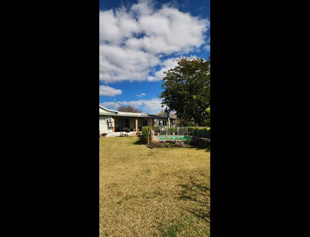 4.50HA SMALLHOLDING FOR SALE IN WEENEN